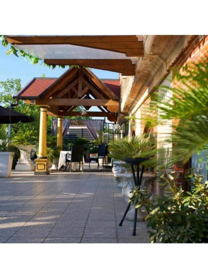 Attiko 53 Boutique Rooms Verona Ngoại thất bức ảnh