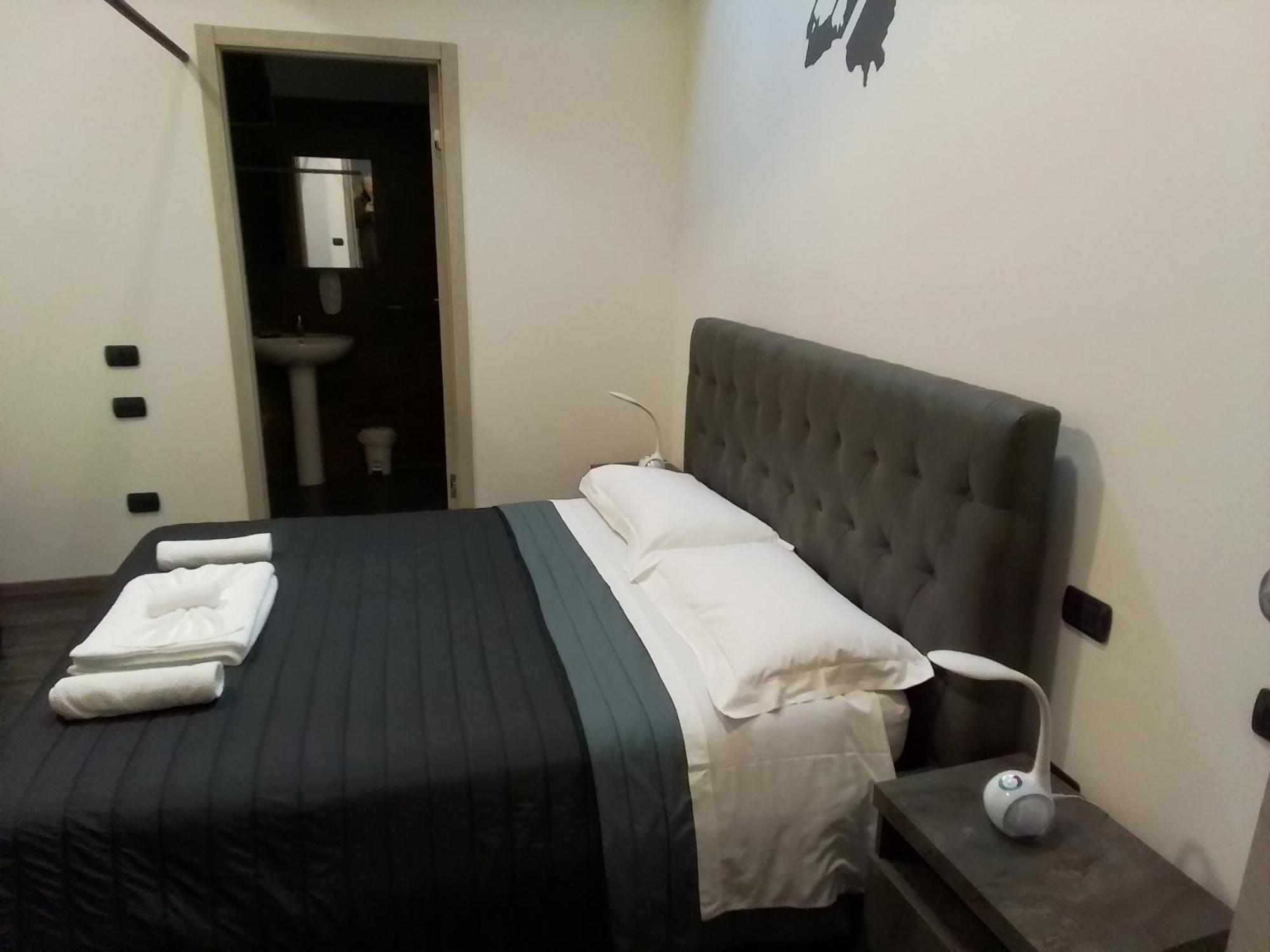 Attiko 53 Boutique Rooms Verona Ngoại thất bức ảnh